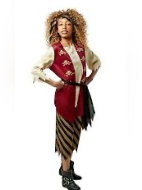 NEW Pirate Halloween Costume Girls
Small 6/6X Shirt Pants waist sash headscarf